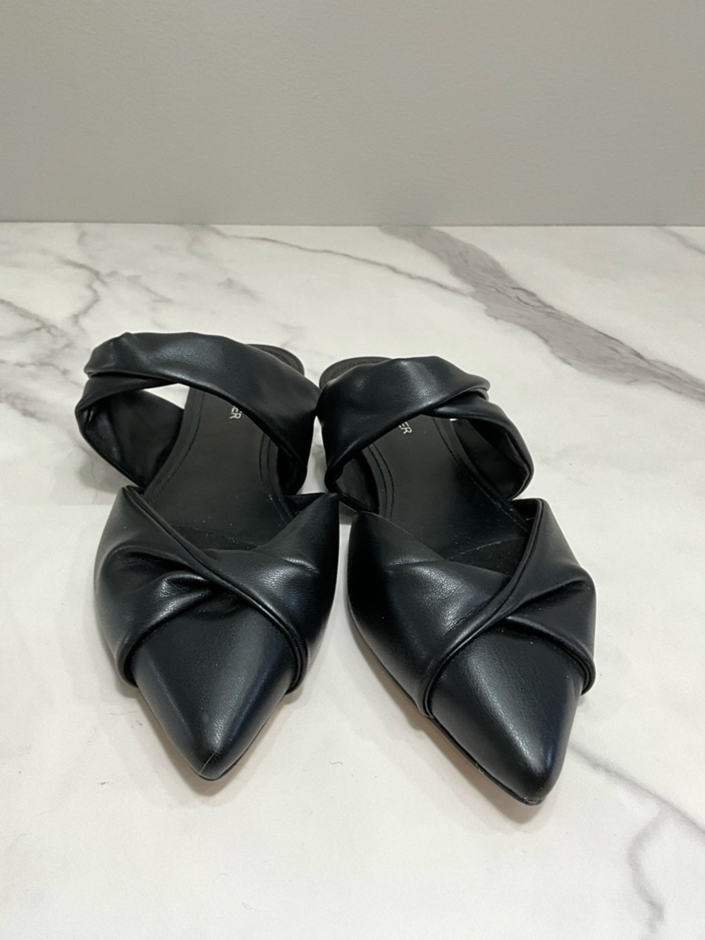 MARC FISHER Satera Black Twisted Leather Pointed Toe Mule Slides Size 8.5 - Picture 3 of 6